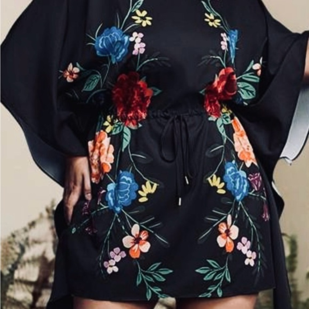 SHEIN Black and White Textured kimono style Top